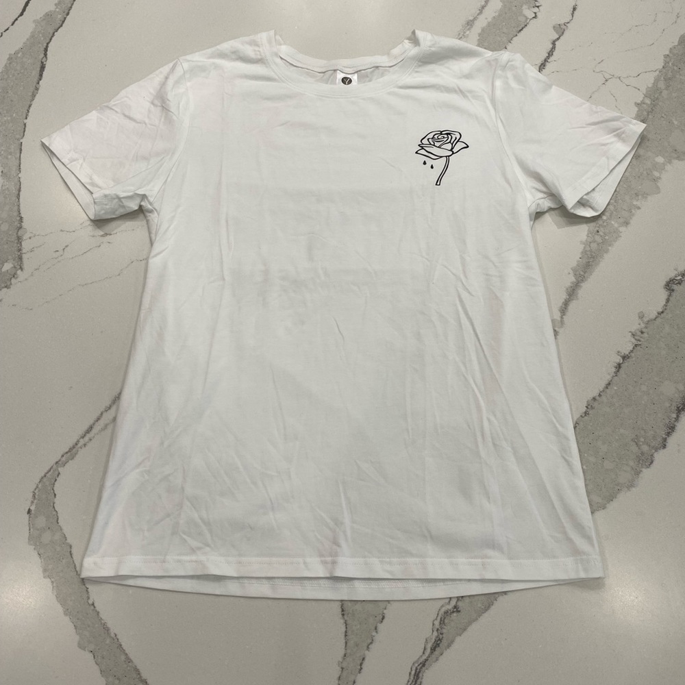 Women’s T-shirt